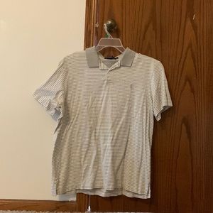 Large Ralph Lauren polo. 100% cotton.